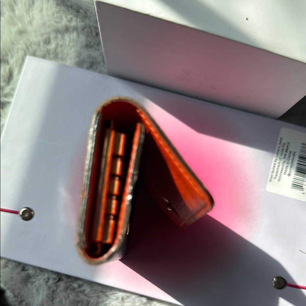 Louis Vuitton Brown and Orange Key Holder with Monogram - Picture 5 of 6